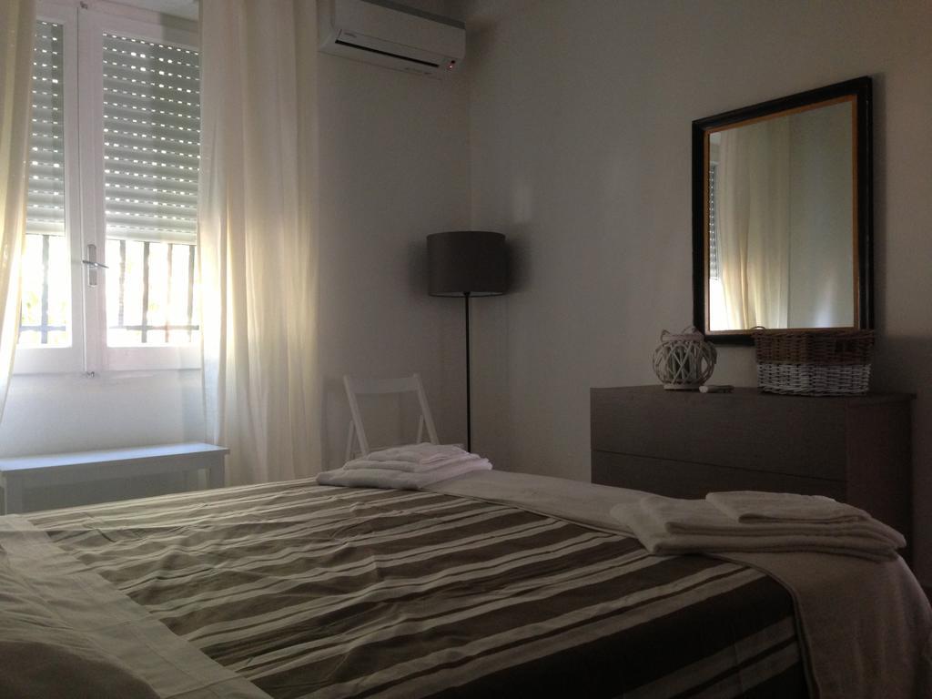 Car'Loft Beachside كالياري الغرفة الصورة